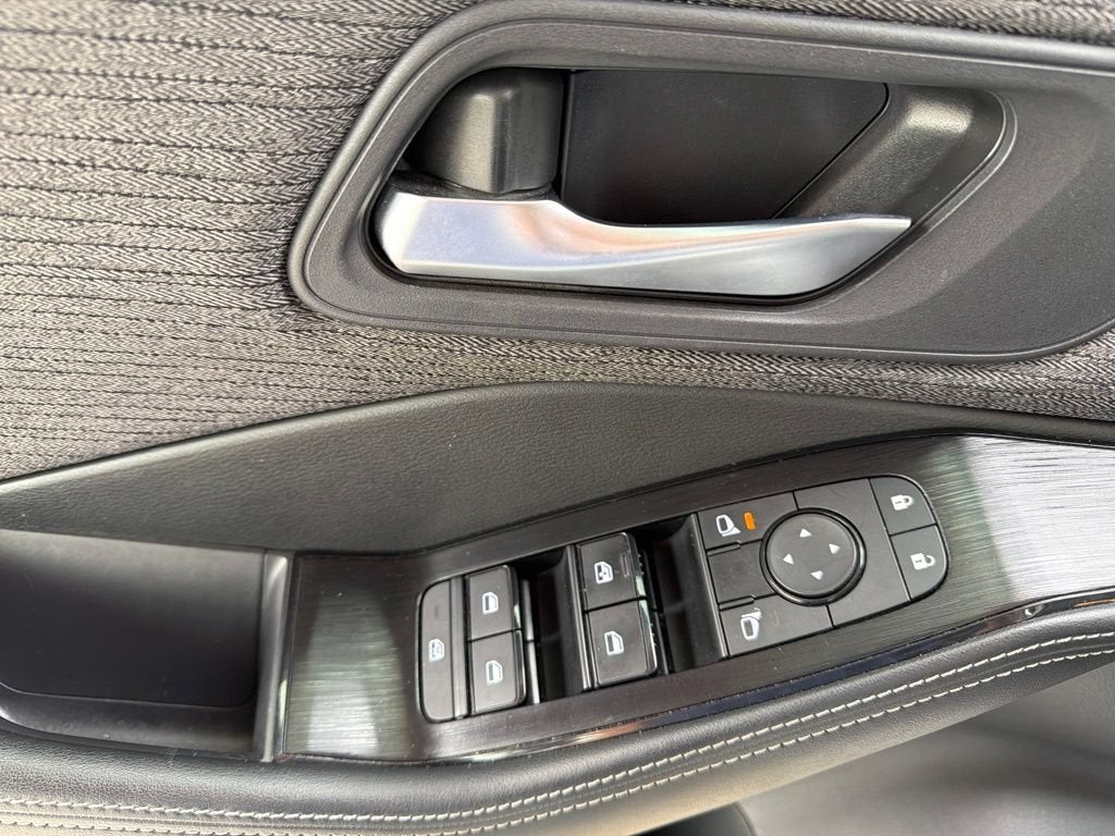 2022 Nissan Rogue SV Intelligent AWD