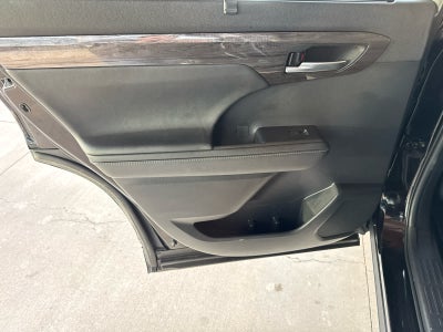 2020 Toyota Highlander Platinum