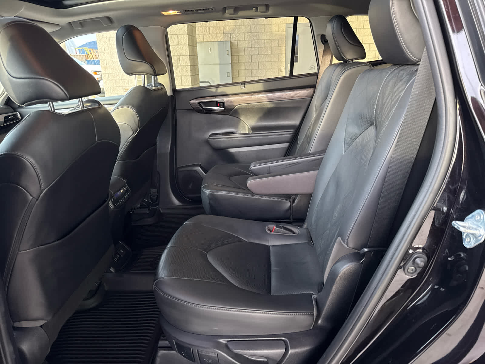 2020 Toyota Highlander Platinum