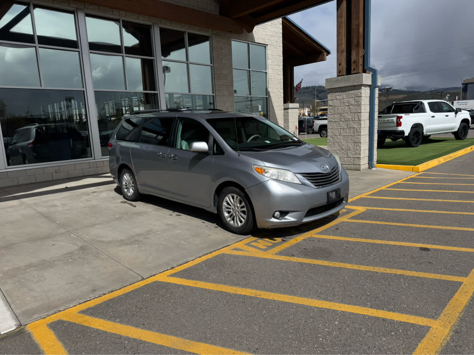 2013 Toyota Sienna XLE AAS