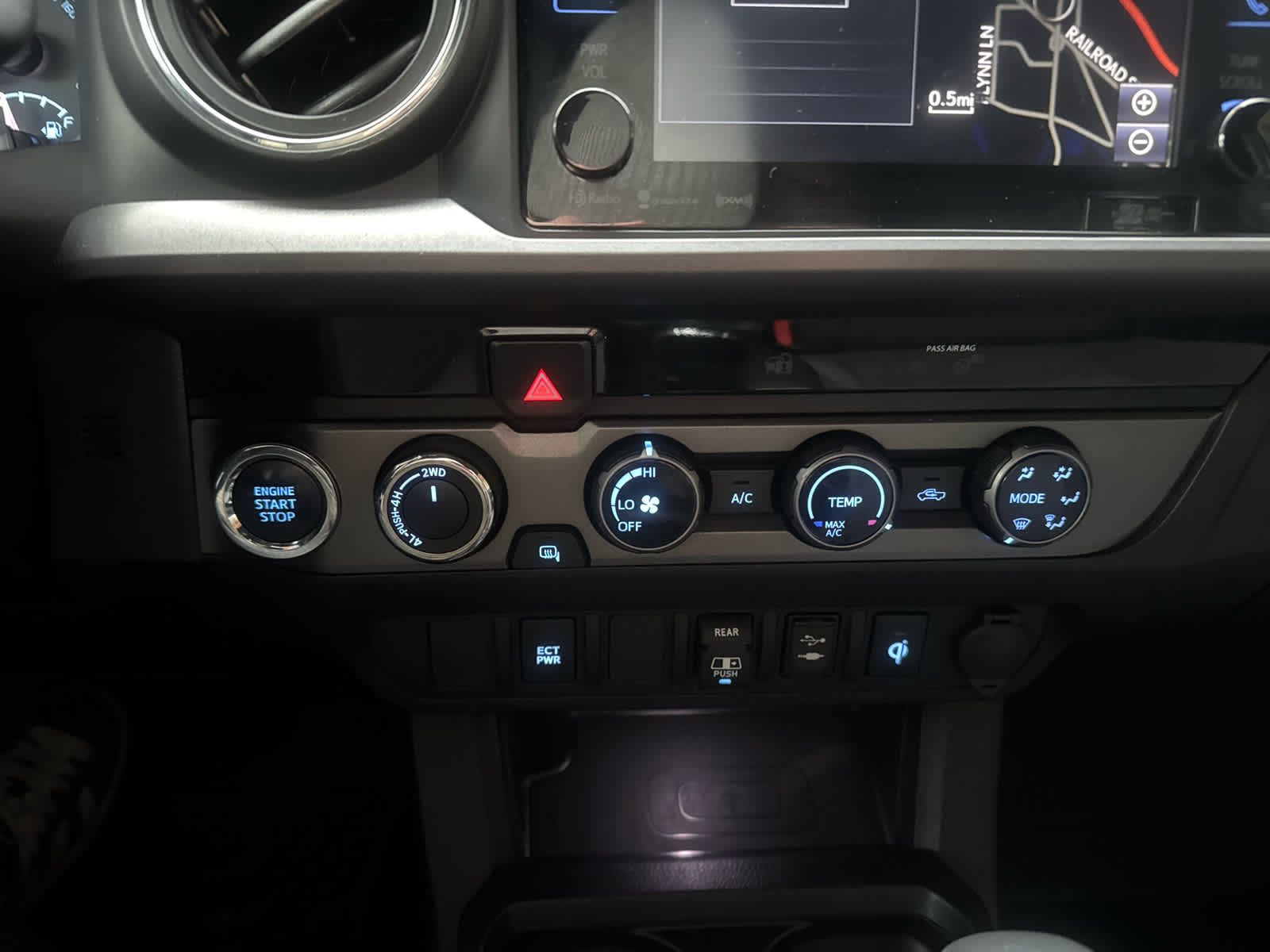 2018 Toyota Tacoma SR