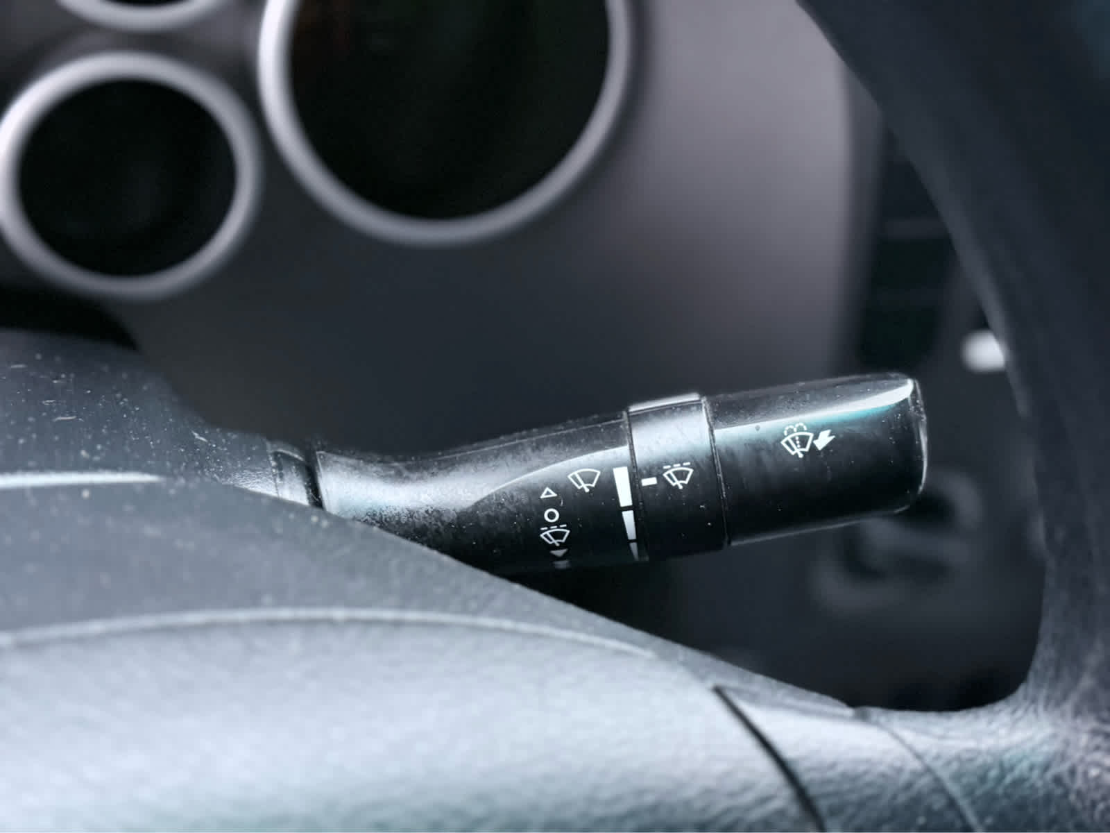 2012 Toyota Tundra 4WD Truck CrewMax 5.7L FFV V8 6-Spd AT (Natl)