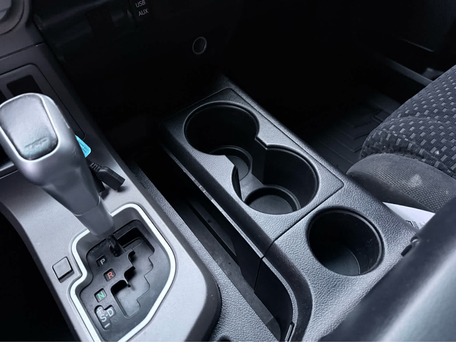 2012 Toyota Tundra 4WD Truck CrewMax 5.7L FFV V8 6-Spd AT (Natl)