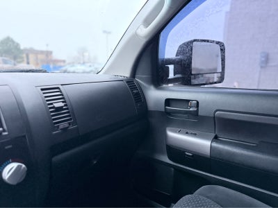 2012 Toyota Tundra 4WD Truck CrewMax 5.7L FFV V8 6-Spd AT (Natl)