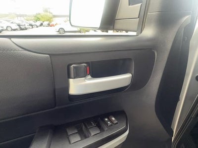 2018 Toyota Tundra SR5 5.7L V8