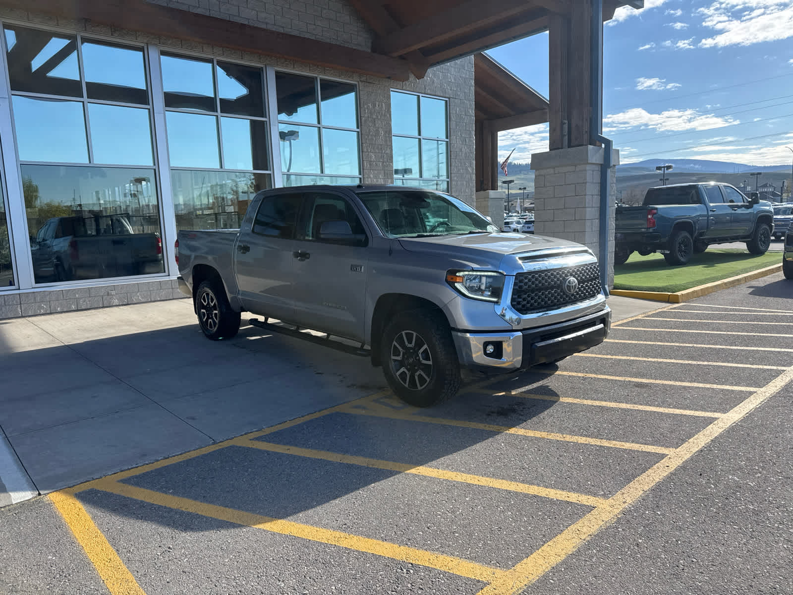 2018 Toyota Tundra SR5 5.7L V8