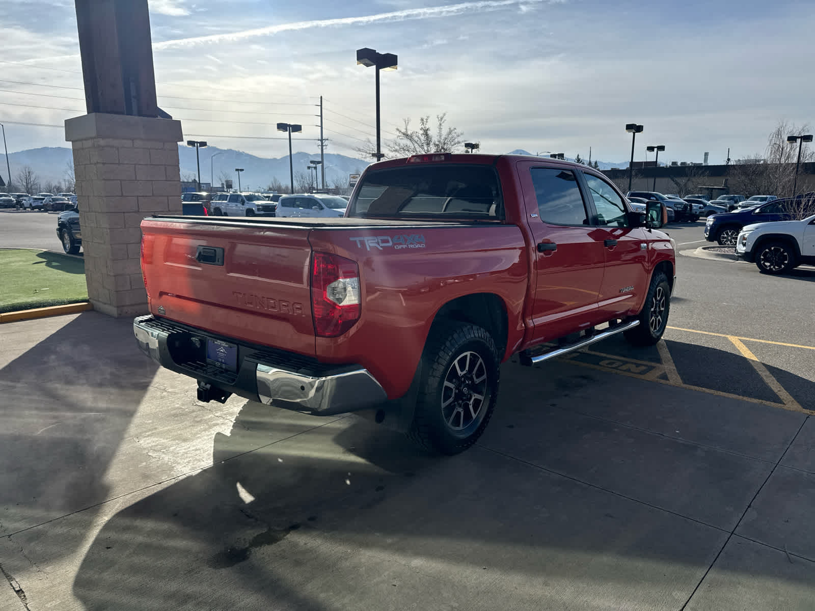 2016 Toyota Tundra 4WD Truck SR5