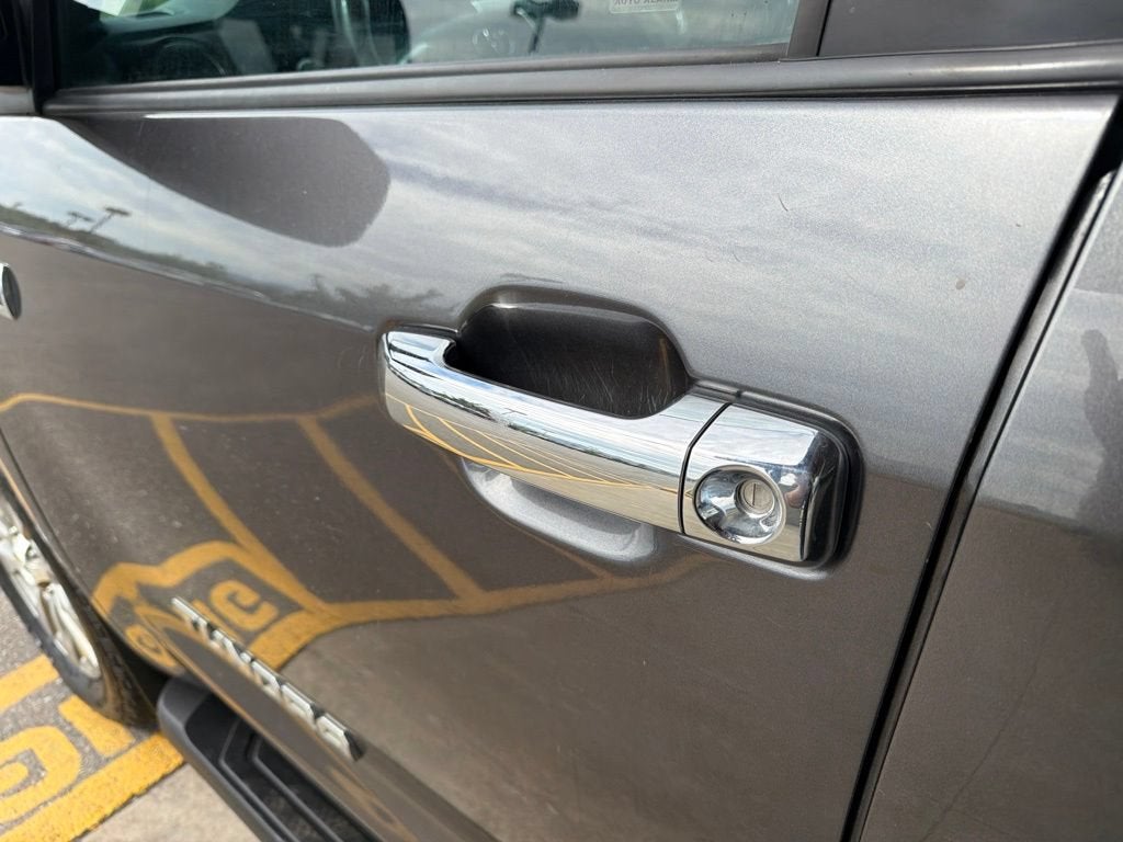 2014 Toyota Tundra Limited 5.7L V8