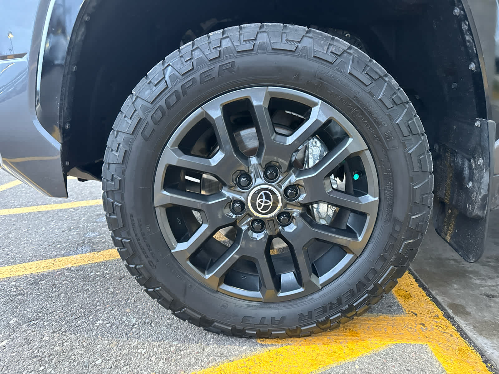 2024 Toyota Tundra 4WD Platinum