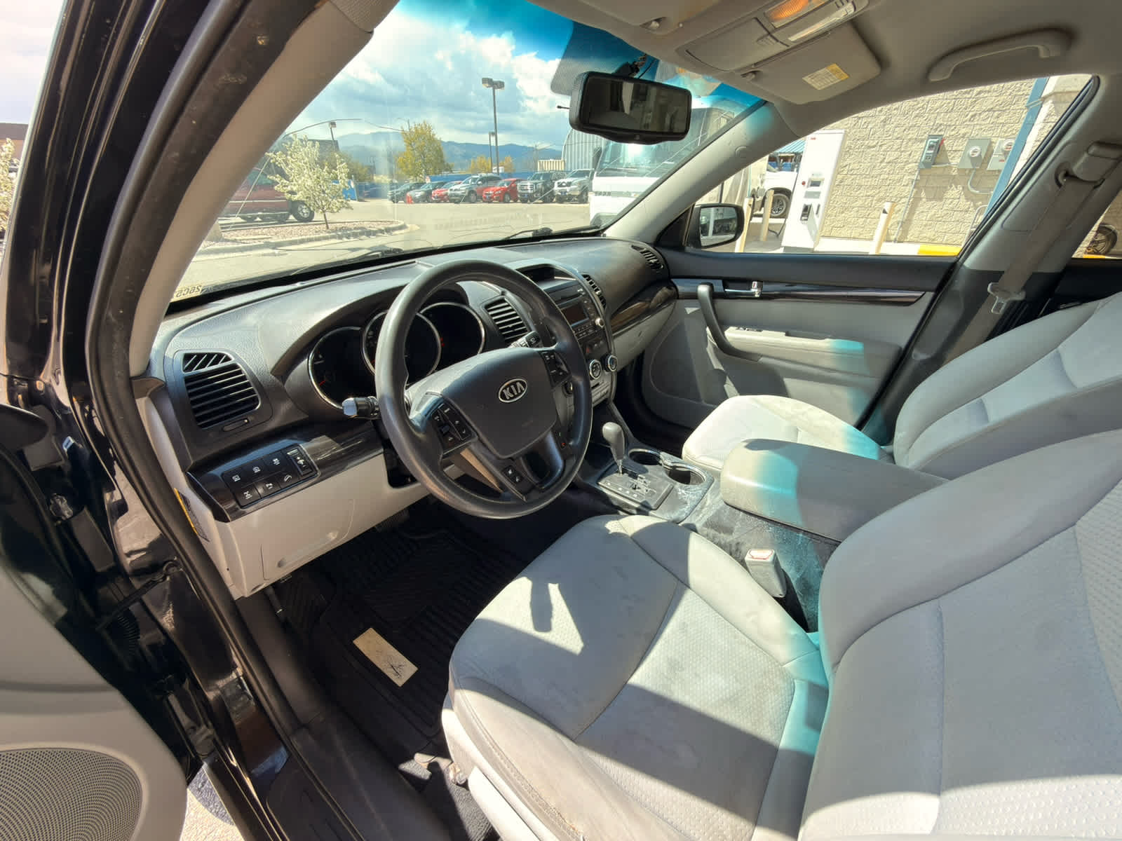 2011 Kia Sorento LX