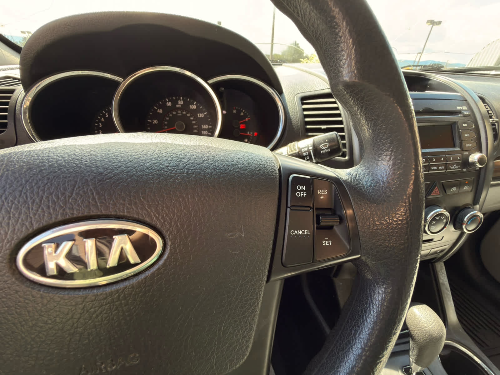 2011 Kia Sorento LX