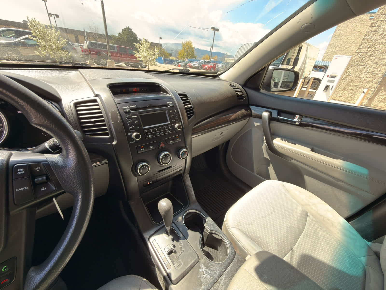 2011 Kia Sorento LX