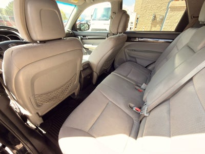 2011 Kia Sorento LX