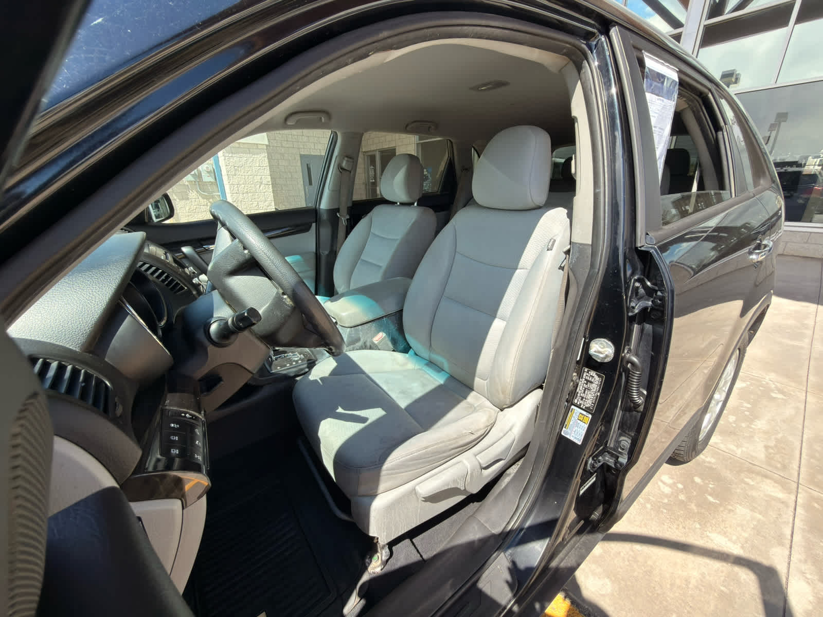 2011 Kia Sorento LX