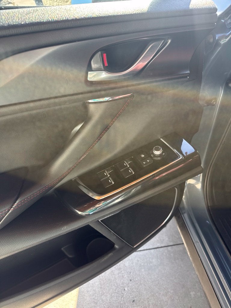 2022 Mazda Mazda CX-9 Carbon Edition