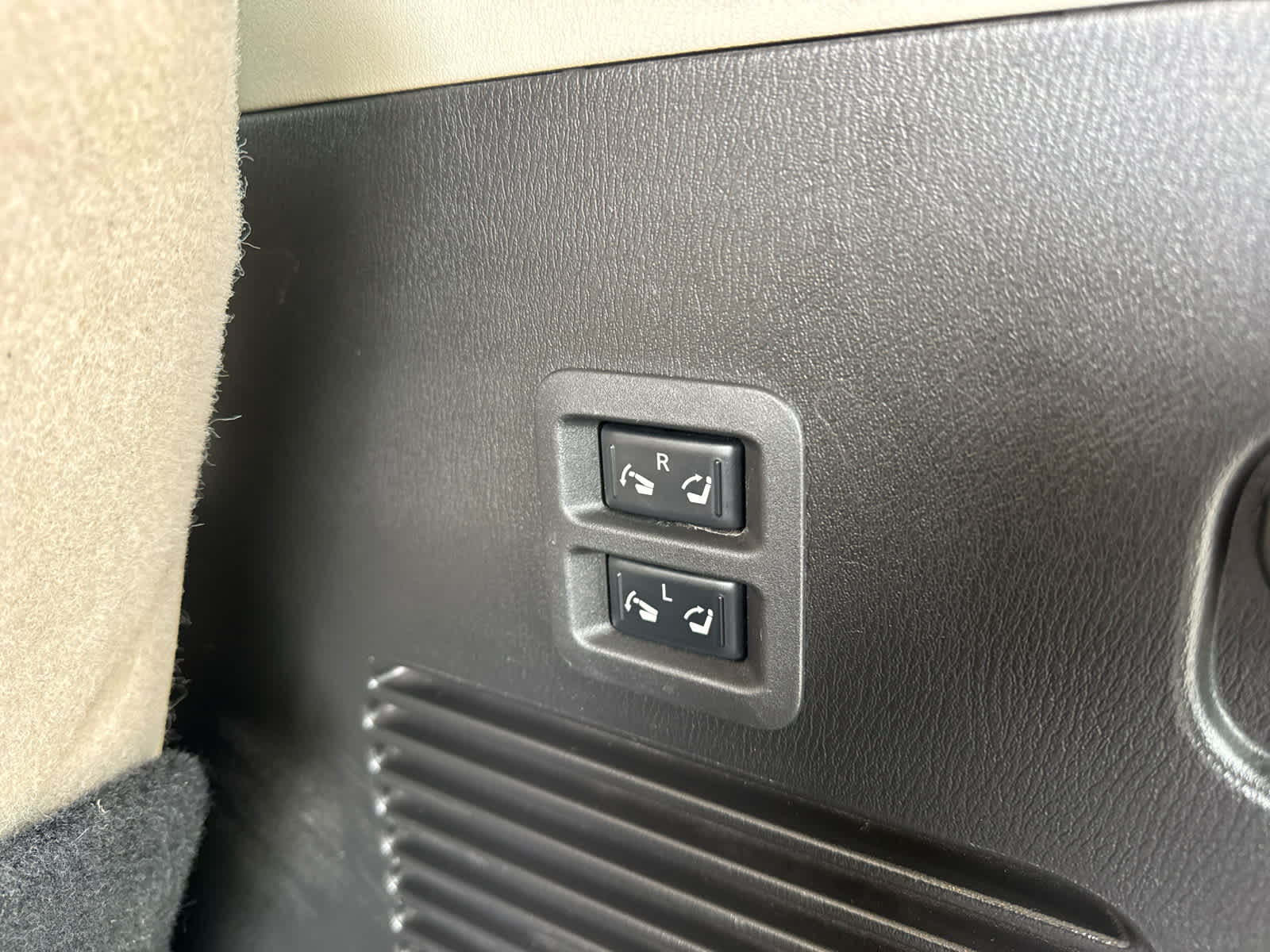 2019 Nissan Armada SV