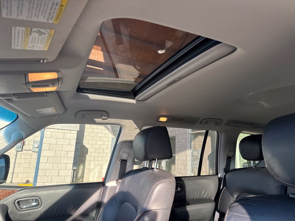 2017 Nissan Armada Platinum