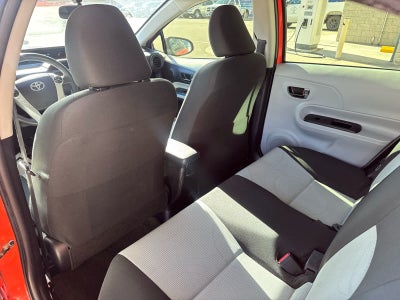 2013 Toyota Prius c One