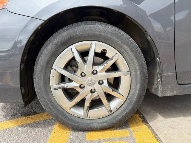 2015 Toyota Prius v Two