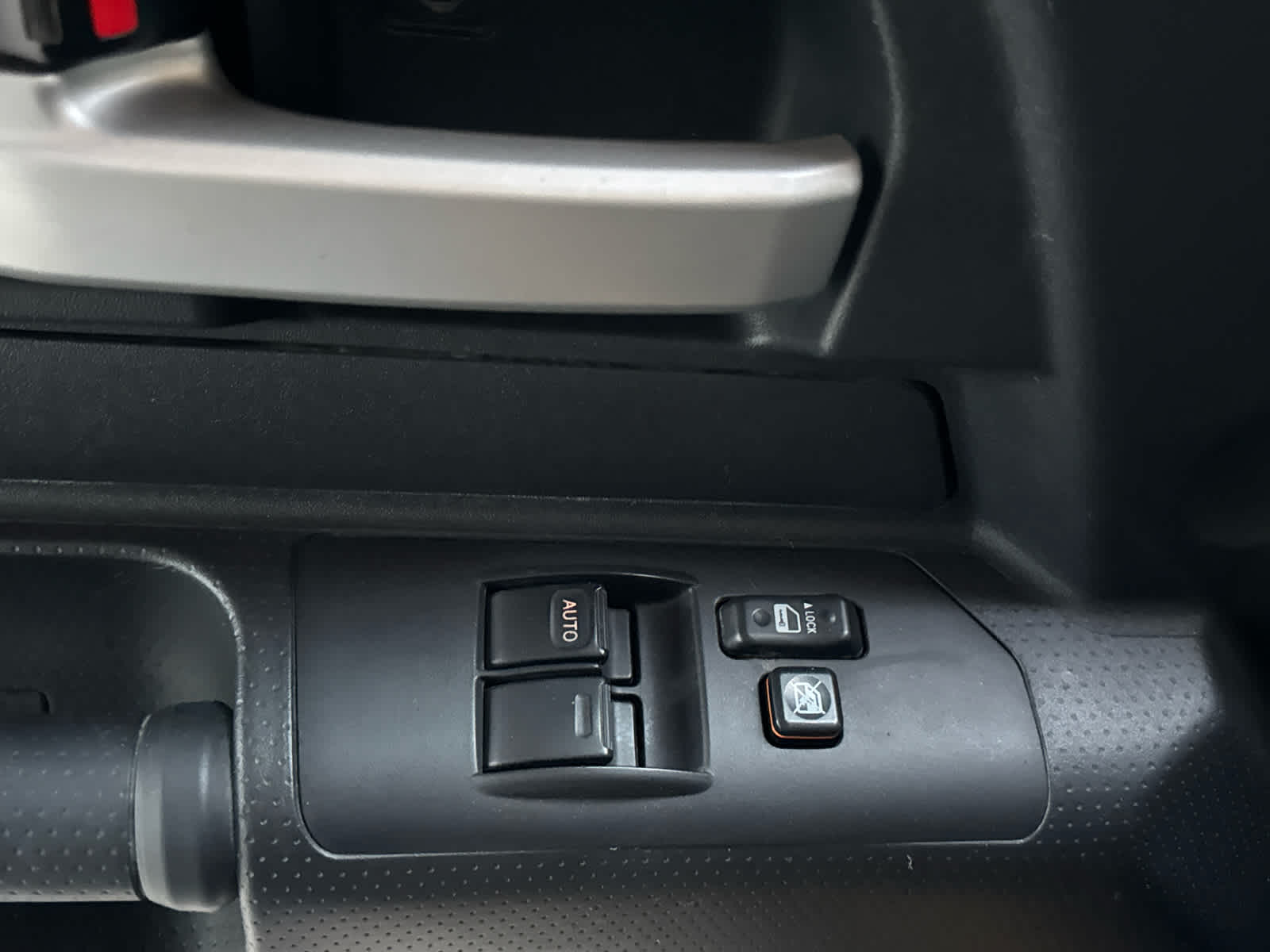 2008 Toyota FJ Cruiser RWD 4dr Auto (Natl)