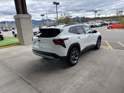 2024 Chevrolet Trax LT