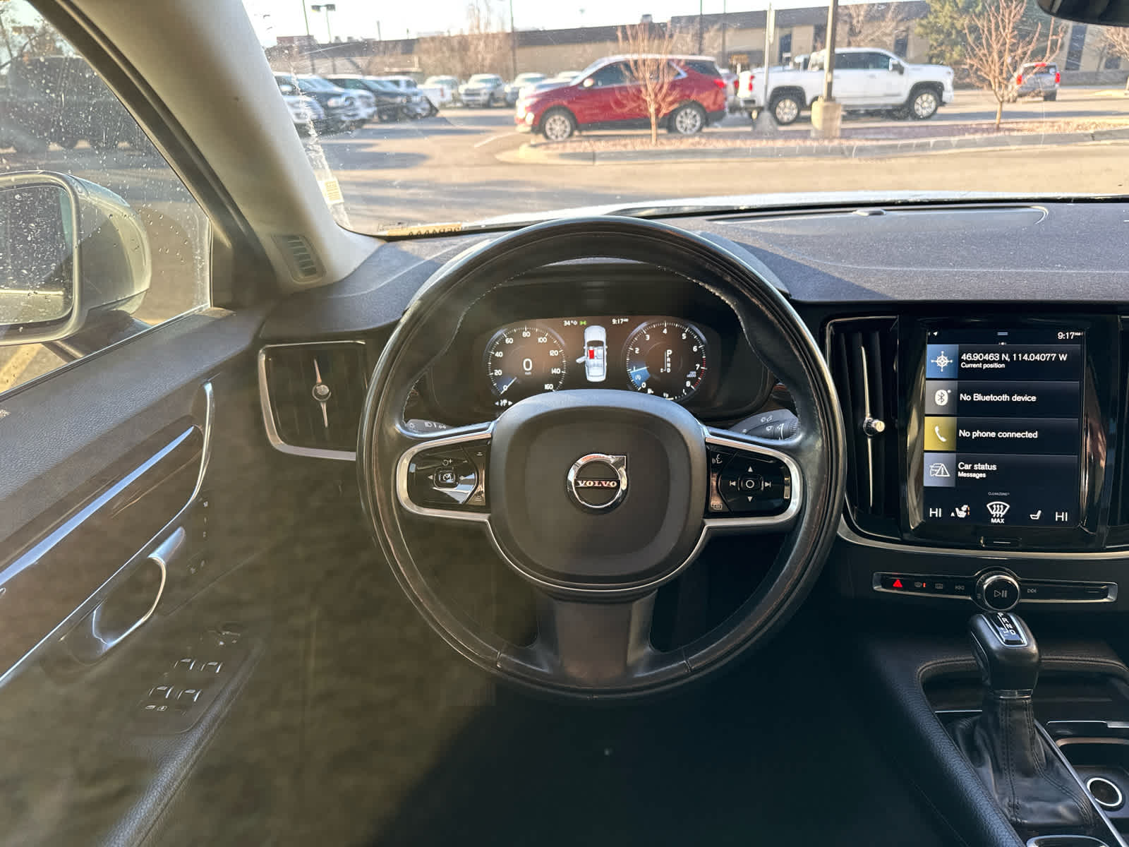 2018 Volvo S90 Momentum