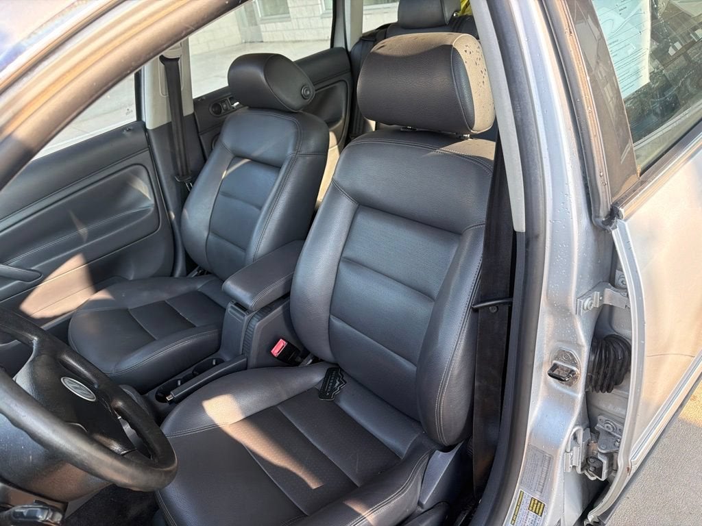 2005 Volkswagen Passat Wagon GLS