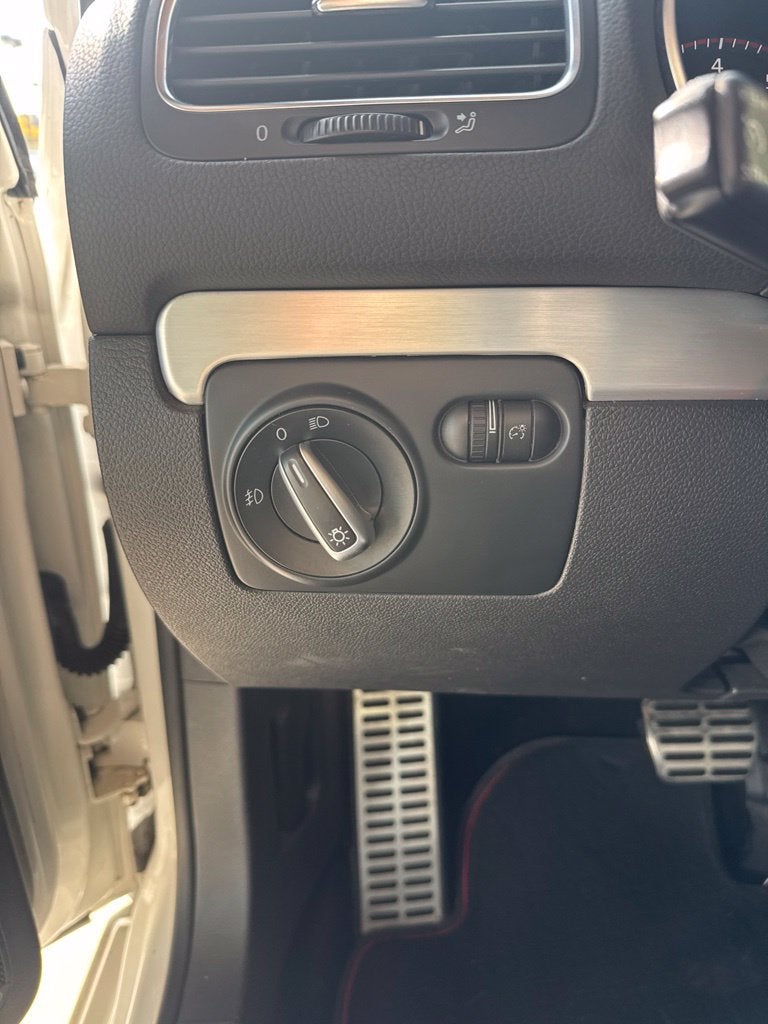 2012 Volkswagen Golf GTI 2-Door Autobahn