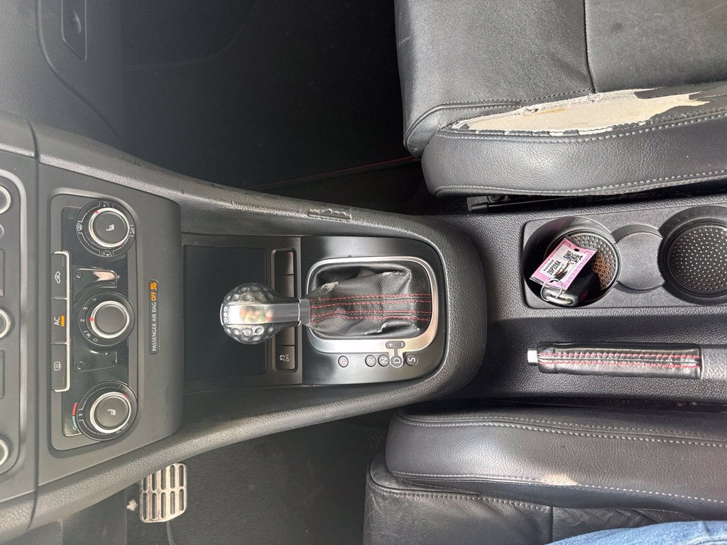 2012 Volkswagen Golf GTI 2-Door Autobahn
