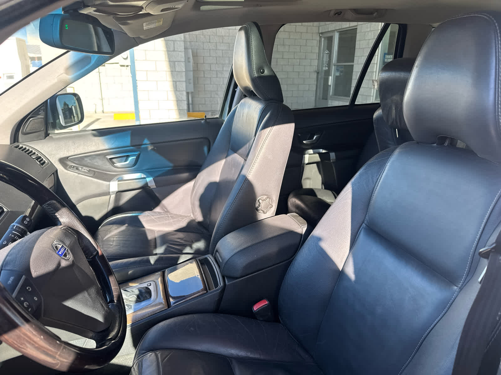 2012 Volvo XC90 AWD 4dr
